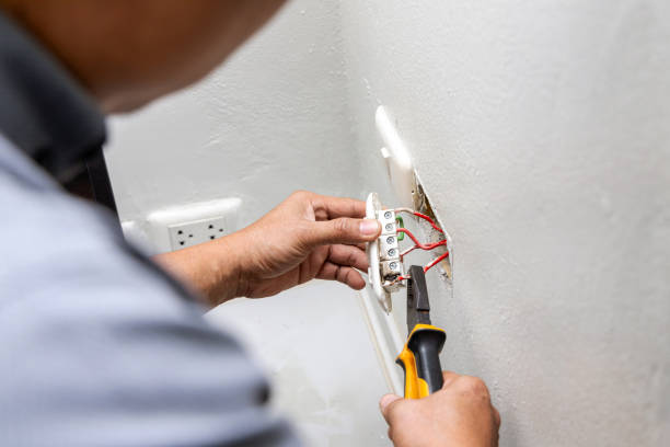 Best Affordable Electrician  in Strasburg, OH